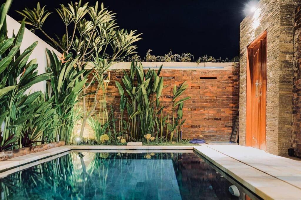 Villa Triyuna, Our Little Paradise Banjar  エクステリア 写真